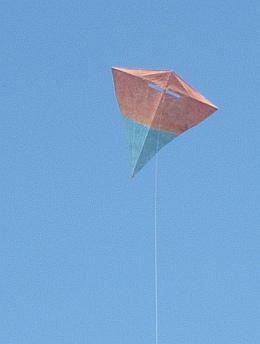 The MBK Carbon Diamond kite in flight.