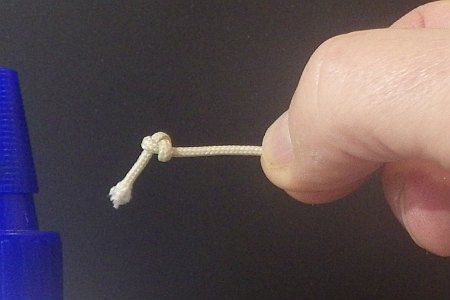 Clinch Knot - step 1