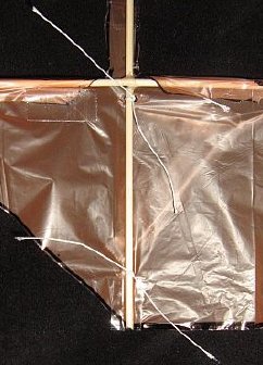 The 1-Skewer Dopero - attaching the keels 1.