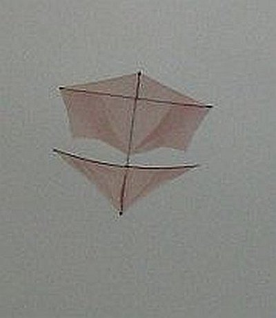 The MBK Dowel Roller kite in flight. The MBK Dowel Roller kite in flight.