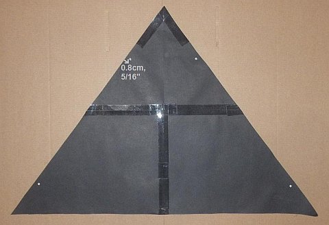The Paper Delta kite - dots marked near leading edges. The Paper Delta kite - dots marked near leading edges.