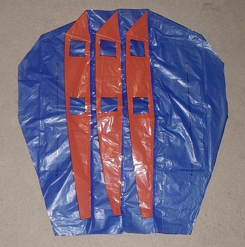 The Octopus kite - all 3 middle ribs attached to the upper surface plastic.