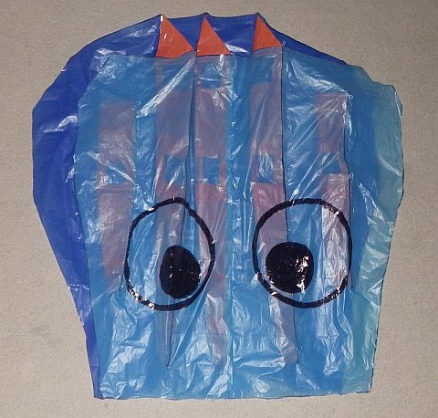 The Octopus kite - all 5 ribs taped in, with bridle attachment loops visible.