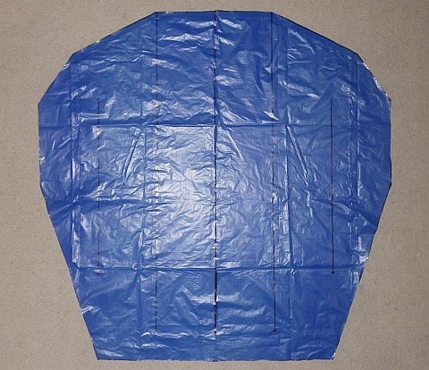 The Octopus kite - upper surface sheet cut. The Octopus kite - upper surface sheet cut.