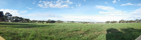Panoramic shot of the locale from the kite-flier's perspective.