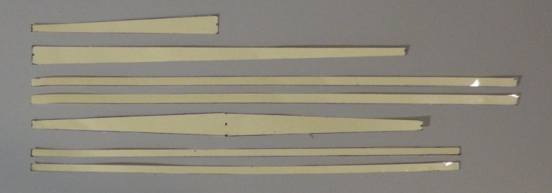 Making the Indoor Bird kite - Step 3e