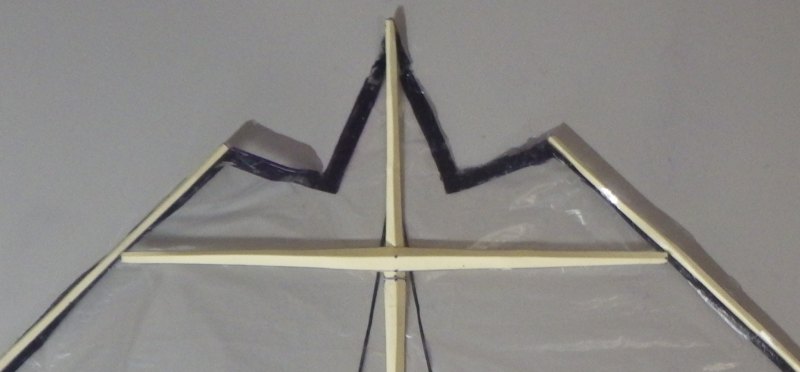 Making the Indoor Bird kite - Step 5b