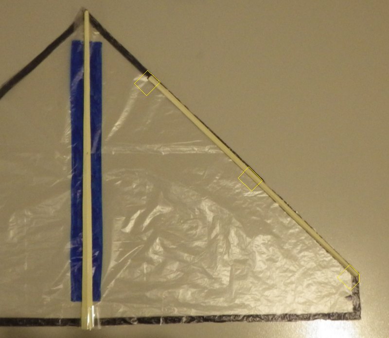 Making the Indoor Delta kite - Step 4d
