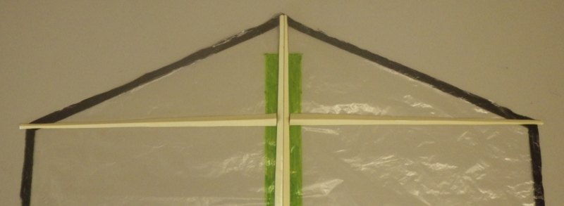 Making the Indoor Rokkaku kite - Step 4d