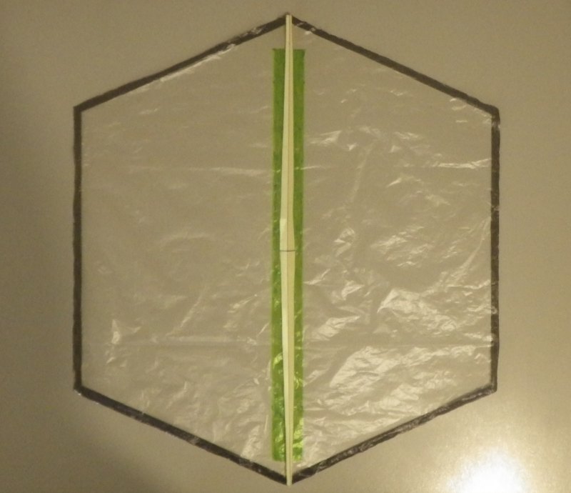 Making the Indoor Rokkaku kite - Step 4a