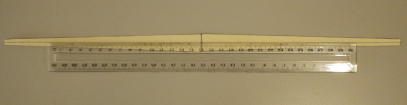 Making the Indoor Rokkaku kite - Step 3f