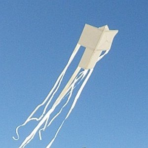 The MBK Paper Sode kite in flight. The MBK Paper Sode kite in flight.