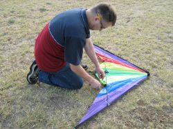 Kite Blog - Tim rigs a cheap 2-line delta stunt kite.